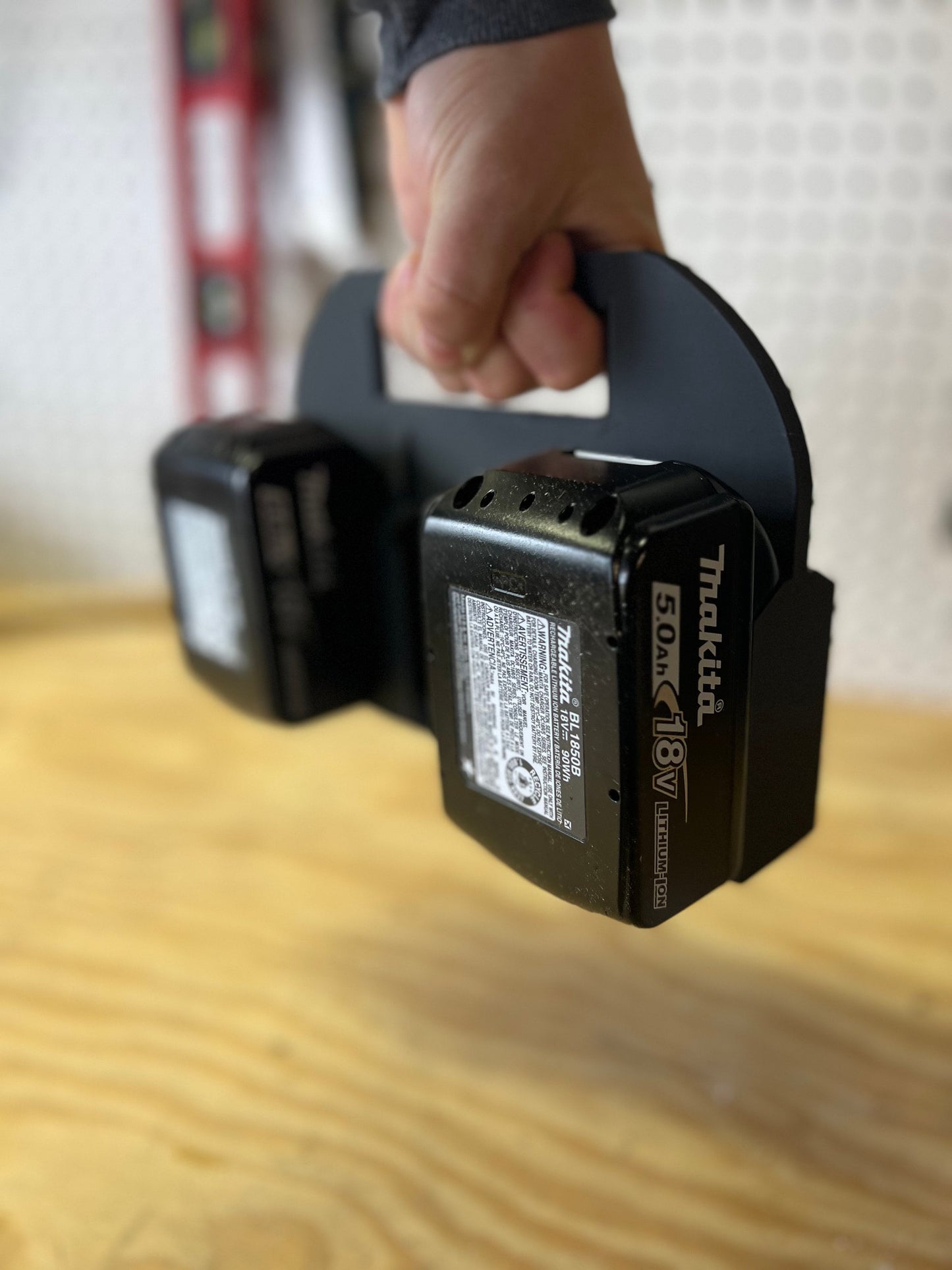 Makita 18V Battery Caddy | Carrying Case | Battery Holder | Holds 6 Makita Batteries